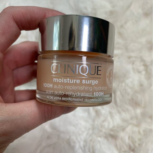 New Clinique Moisture Surge 100H Auto-Replenishing Hydrator 1.7 oz - Picture 8 of 12
